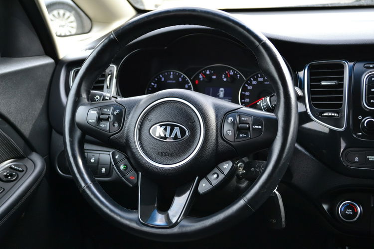Kia Carens 1.6 135KM Podgrz. Kierownica, Fotele Climatronic LED 2016r zdjęcie 11