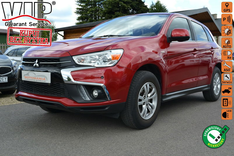 samochód osobowy Mitsubishi zdjęcie 1