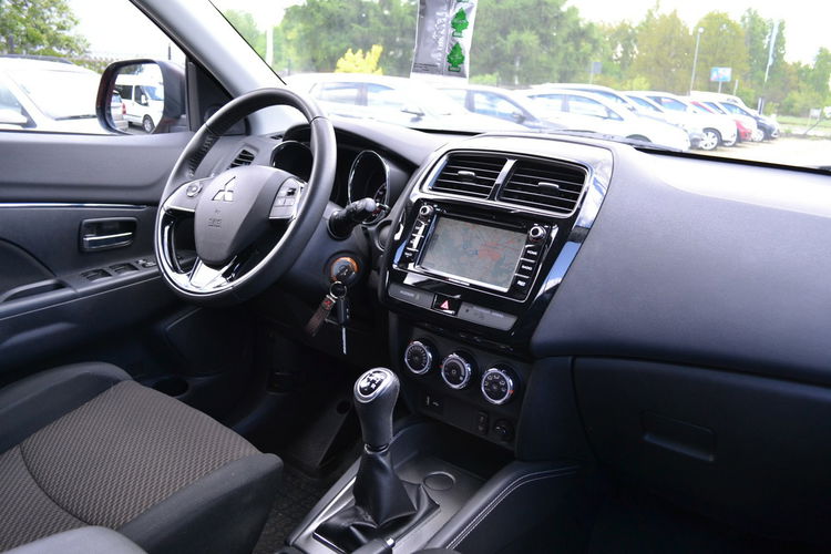 Mitsubishi ASX Klimatyzacja 1.6 117KM Zadbany PDC Nawigacja zdjęcie 8