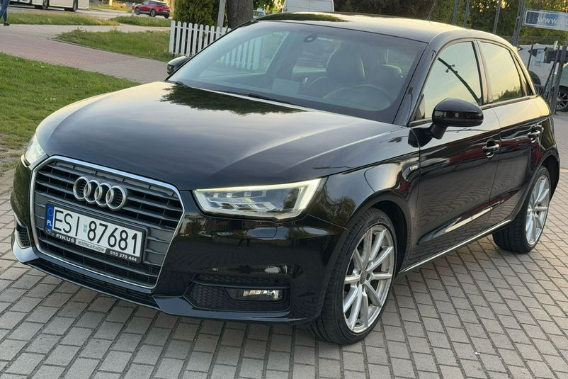 samochód osobowy Audi zdjęcie 1