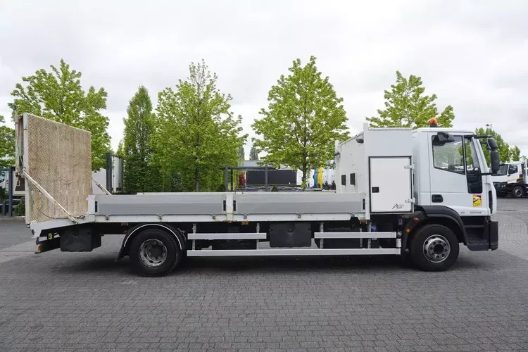 Iveco Eurocargo 150 E25 / 90 tys. km / Laweta zdjęcie 5