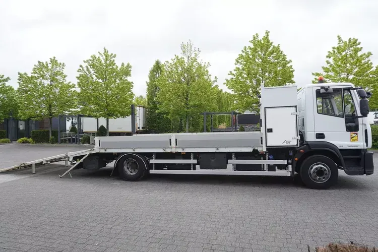 Iveco Eurocargo 150 E25 / 90 tys. km / Laweta zdjęcie 7