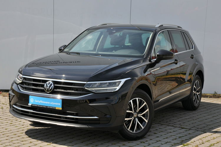 Volkswagen Tiguan 1.5 TSI EVO Life DSG Kamera EL.Klapa Ledy ParkAssist Gwar. Dealer FV23 zdjęcie 2