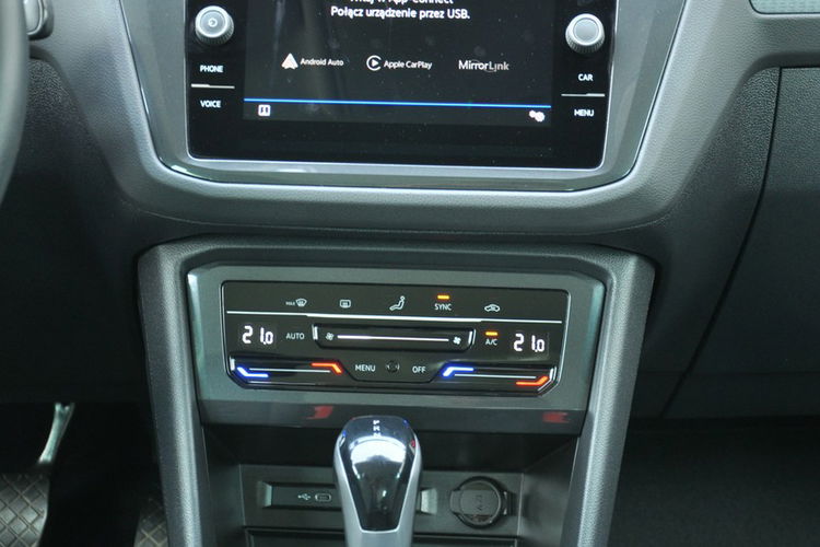 Volkswagen Tiguan 1.5 TSI EVO Life DSG Kamera EL.Klapa Ledy ParkAssist Gwar. Dealer FV23 zdjęcie 24