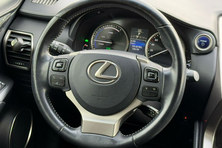 Lexus NX NX300h Krajowy BDB stan zdjęcie 23