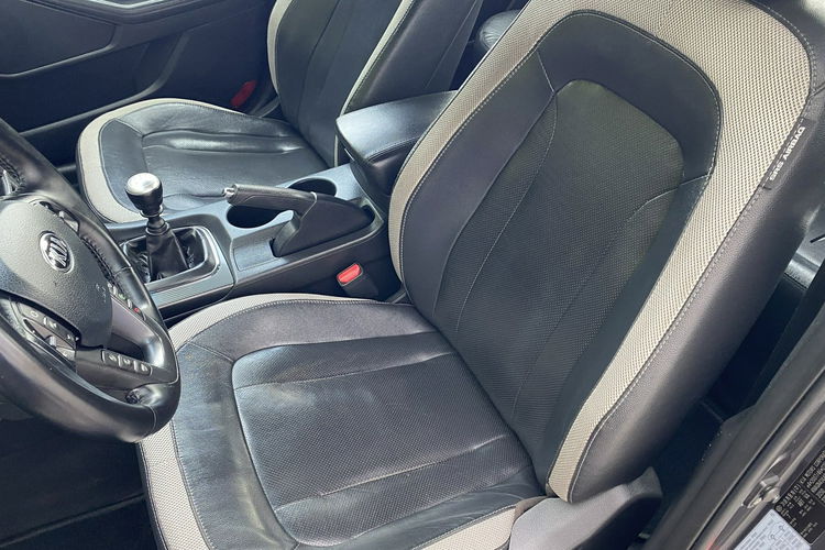 Kia Optima +LIFT+LEDY przód i tył+PODGRZEWANE i WENTYLOWANE fotele+SKÓRA+tempomat zdjęcie 18