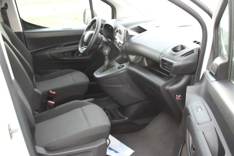 Toyota ProAce City Salon Polska netto 38 943 PLN Gwarancja D4D Business zdjęcie 24