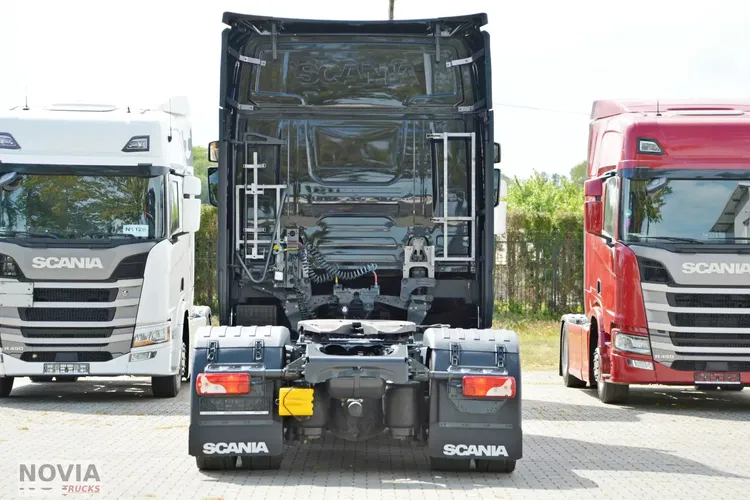 Scania S450 BEZ EGR | LED | KLIMA POSTOJOWA | WIRTUALNY KOKPIT | BAKI 1400 L | 2 ŁÓŻKA zdjęcie 11