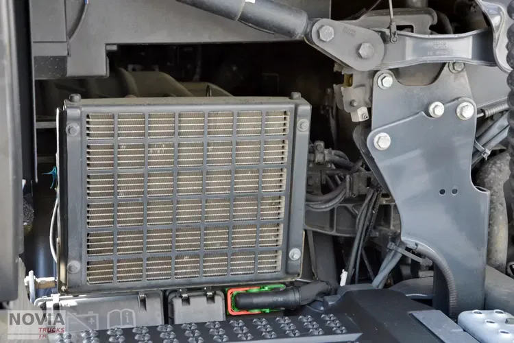 Scania S450 BEZ EGR | LED | KLIMA POSTOJOWA | WIRTUALNY KOKPIT | BAKI 1400 L | 2 ŁÓŻKA zdjęcie 23