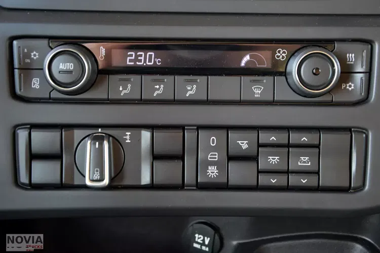 Scania S450 BEZ EGR | LED | KLIMA POSTOJOWA | WIRTUALNY KOKPIT | BAKI 1400 L | 2 ŁÓŻKA zdjęcie 34