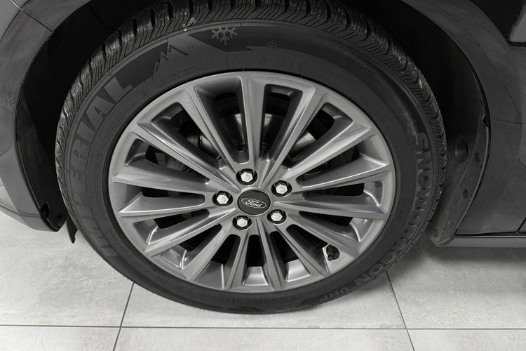 Ford Focus 1.0 TURBO 100KM Start Stop FACE LIFT Alu 17 Klima Navi SYNC IDEALNY zdjęcie 6