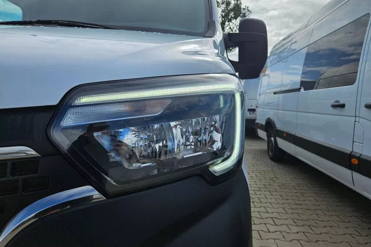 Renault Master L4H2 119999zł NETTO Brygadówka 7 osób 2.3dCi/145KM zdjęcie 13