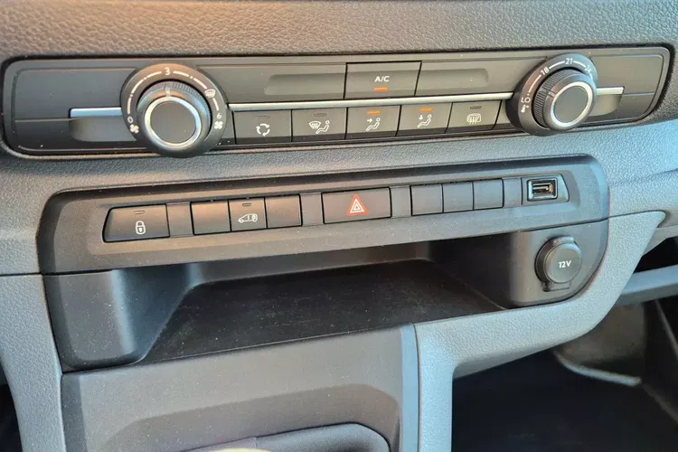 Peugeot expert L3H1 79999zł NETTO 2.0 HDi/144KM zdjęcie 22