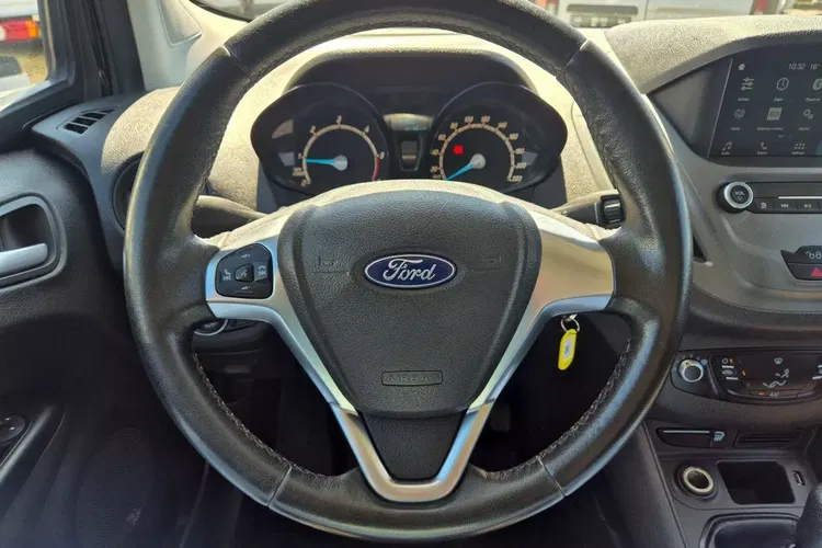 Ford Transit-Courier 33999zł BRUTTO 1, 5 TdCi/101KM zdjęcie 15