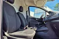 samochód dostawczy Ford zdjęcie 19