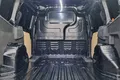samochód dostawczy Ford zdjęcie 9