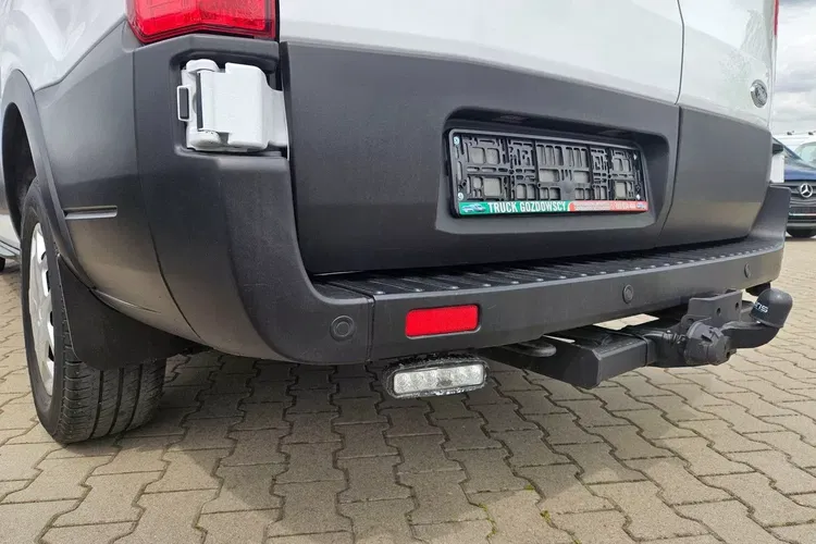Ford Transit L3H2 64999zł NETTO 2.0 TdCi/131KM zdjęcie 12