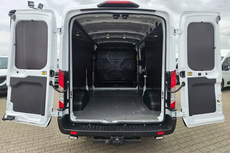 Ford Transit L3H2 64999zł NETTO 2.0 TdCi/131KM zdjęcie 14