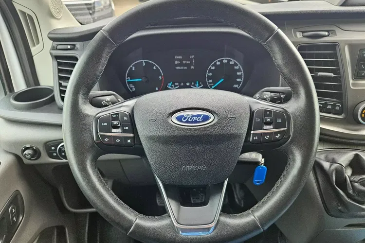 Ford Transit L3H2 64999zł NETTO 2.0 TdCi/131KM zdjęcie 22
