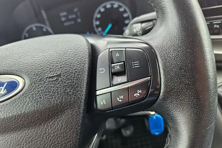 Ford Transit L3H2 64999zł NETTO 2.0 TdCi/131KM zdjęcie 23
