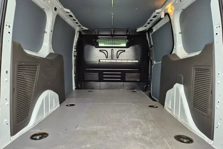 Ford Transit-Connect Long 39999zł NETTO 1, 5TdCi/120KM Automat zdjęcie 13
