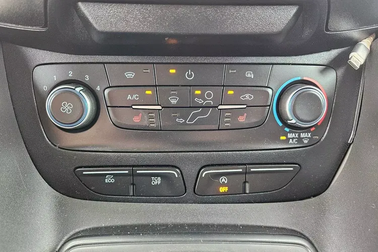 Ford Transit-Connect Long 39999zł NETTO 1, 5TdCi/120KM Automat zdjęcie 24