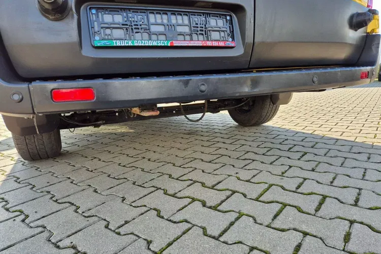 Ford Transit L3H2 69900zł NETTO 2.0 TdCi/131KM zdjęcie 10