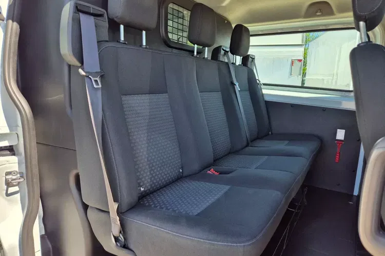 Ford Transit-Custom L2H1 69999zł NETTO Brygadówka 5 osób 2.0TdCi/131KM zdjęcie 24