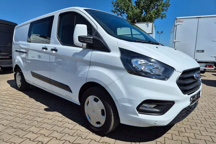 Ford Transit-Custom L2H1 69999zł NETTO Brygadówka 5 osób 2.0TdCi/131KM zdjęcie 3