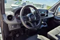 samochód dostawczy Mercedes zdjęcie 20
