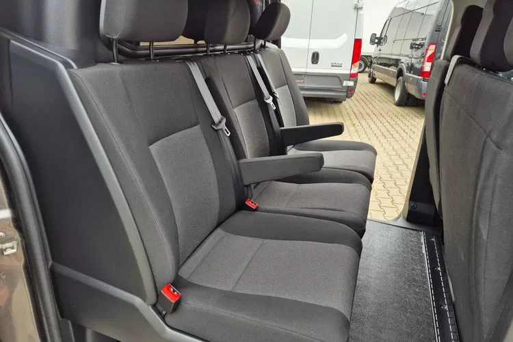 Citroen Jumpy L3H1 69999zł NETTO Brygadówka 6 osób ExtraLong 2.0HDi/122KM zdjęcie 24