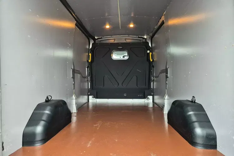 Ford Transit Lift L3H2 69999zł NETTO 2.0TdCi/170KM zdjęcie 17