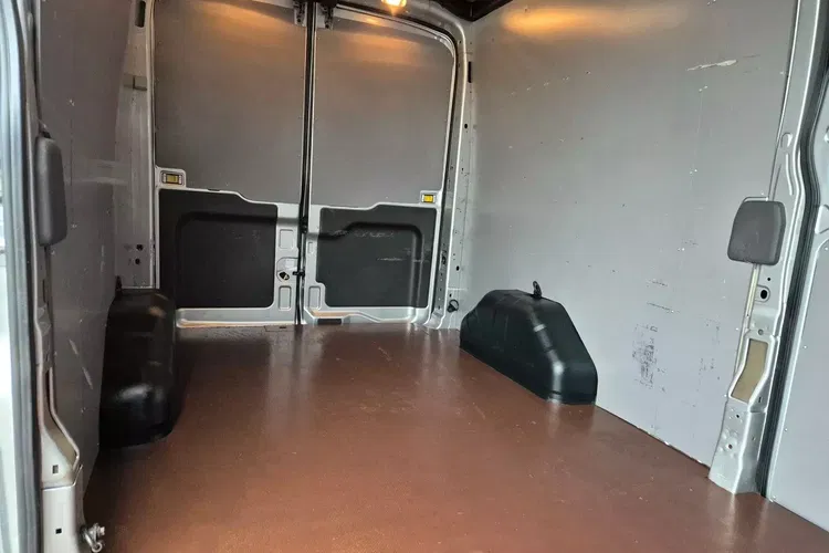 Ford Transit Lift L3H2 69999zł NETTO 2.0TdCi/170KM zdjęcie 19