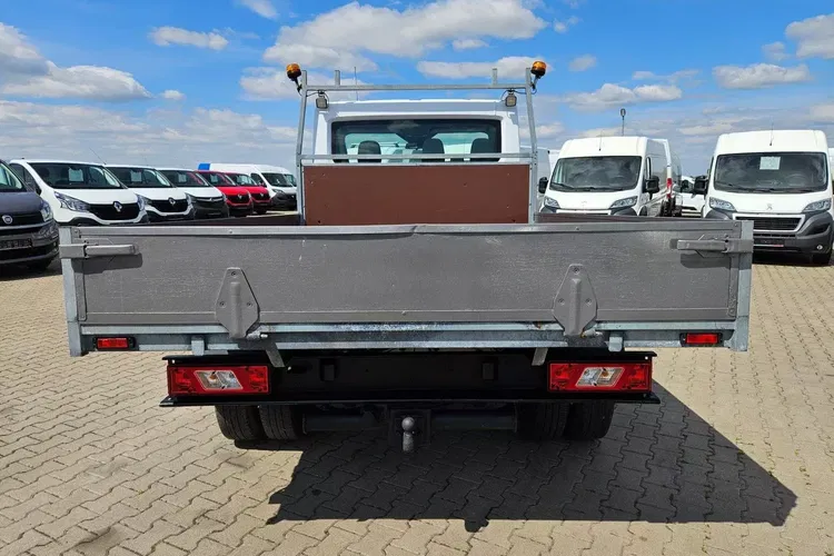 Ford Transit Skrzynia 74999zł NETTO 2.0TdCi/170KM zdjęcie 9