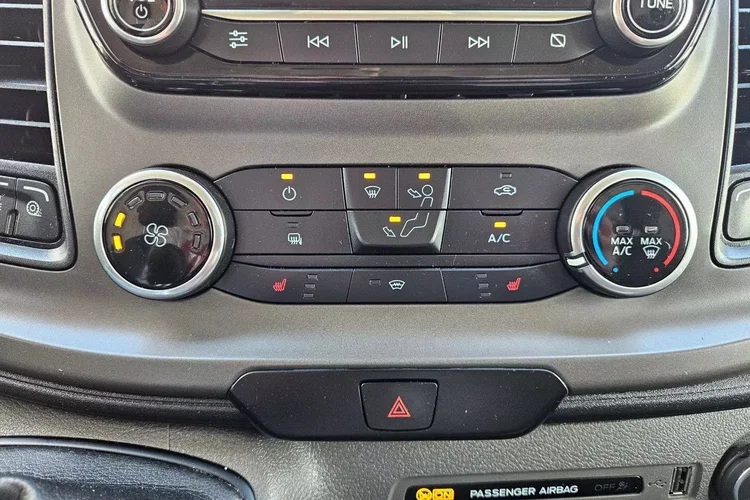 Ford Transit L3H2 64900zł NETTO 2.0 TdCi/170KM zdjęcie 35