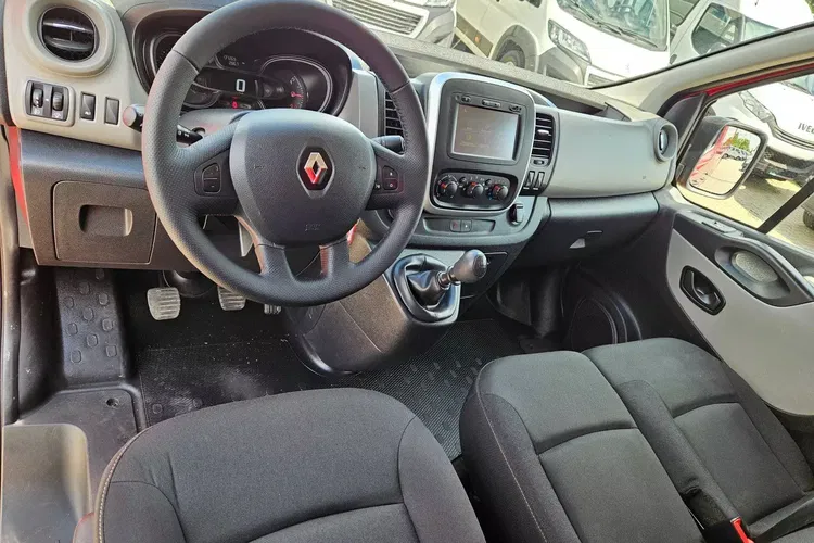 Renault Trafic Long 54900zł NETTO 1.6dCi/125KM zdjęcie 21