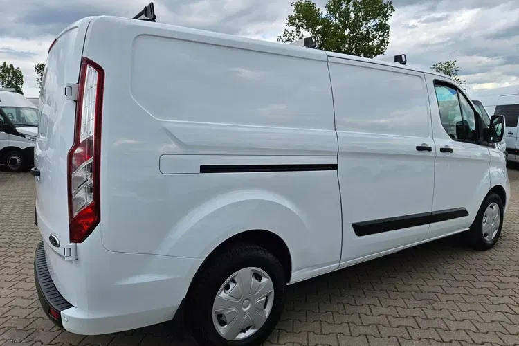 Ford Transit-Custom L2H1 57900zł NETTO 2.0 TdCi/170KM zdjęcie 10