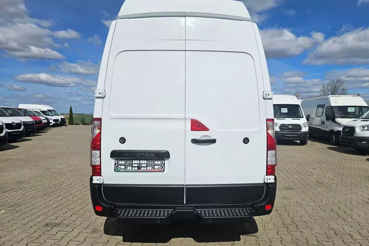 Renault Master L4H3 109999zł NETTO Brygadówka 7 osób 2.3 dCi/165KM zdjęcie 10