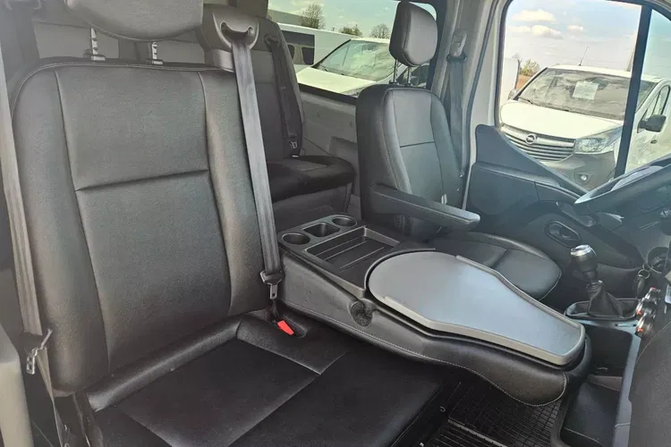 Renault Master L4H3 109999zł NETTO Brygadówka 7 osób 2.3 dCi/165KM zdjęcie 27