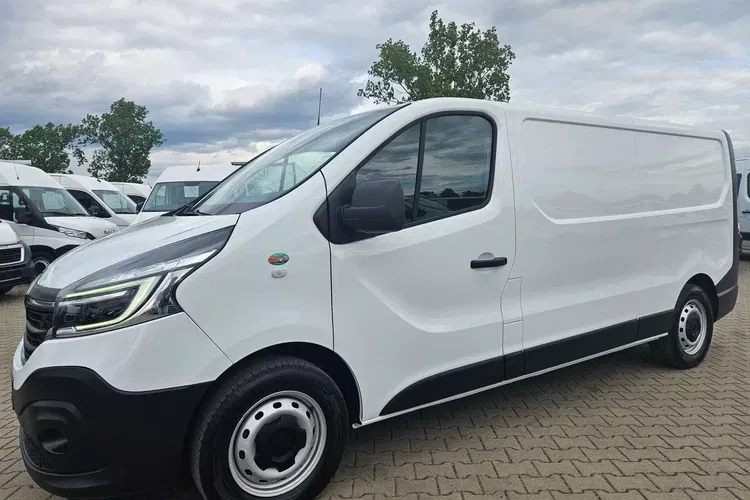 Renault Trafic L2H1 74999zł NETTO 2.0dCi/145KM zdjęcie 5