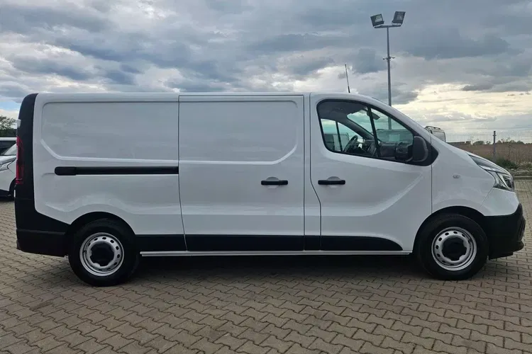 Renault Trafic L2H1 74999zł NETTO 2.0dCi/145KM zdjęcie 7