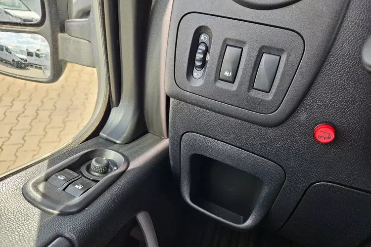 Renault Master L4H3 Winda 500kg 64999zł NETTO 2.3dCi/163KM zdjęcie 18