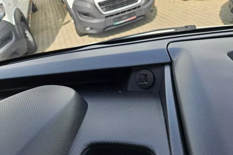 Renault Master L4H3 Winda 500kg 64999zł NETTO 2.3dCi/163KM zdjęcie 20