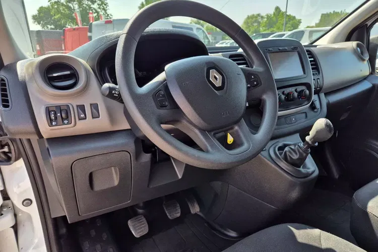 Renault Trafic Long 44999zł NETTO 1.6dCi/125KM zdjęcie 17