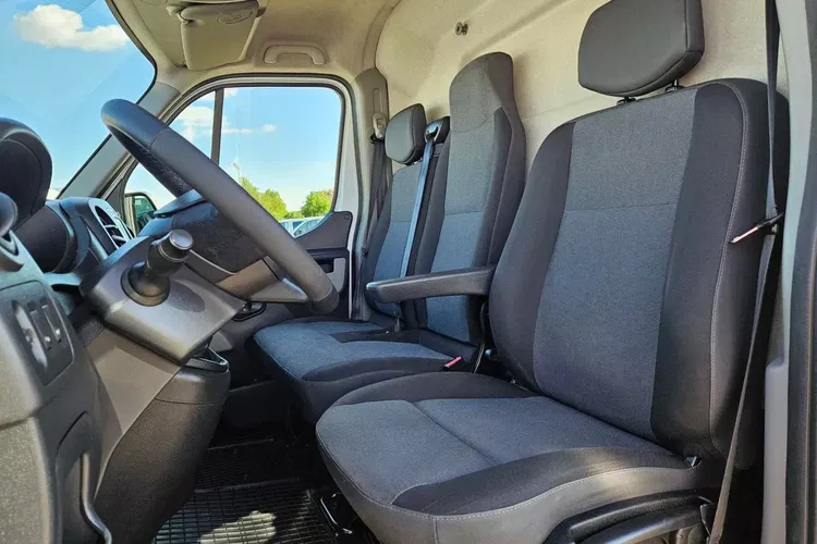Renault Master L2H2 59999zł NETTO 2.3dCi/131KM zdjęcie 18