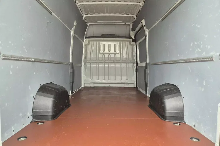 Peugeot boxer L4H3 74999zł NETTO 2.2HDi/140KM zdjęcie 12