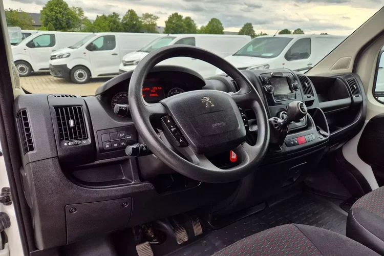 Peugeot boxer L4H3 74999zł NETTO 2.2HDi/140KM zdjęcie 17