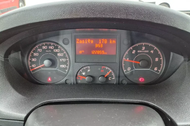 Peugeot boxer L4H3 74999zł NETTO 2.2HDi/140KM zdjęcie 20