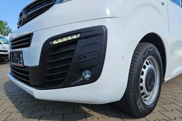 Opel Vivaro Long 69999zł NETTO 2.0 CDTi/177KM zdjęcie 14