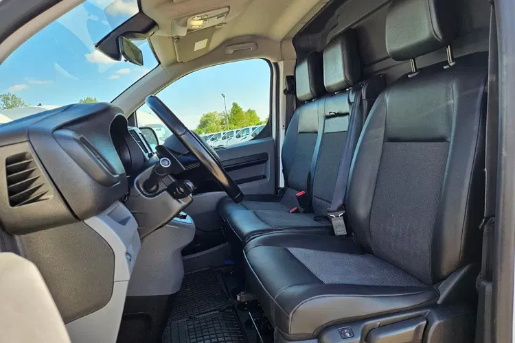 Opel Vivaro Long 69999zł NETTO 2.0 CDTi/177KM zdjęcie 22